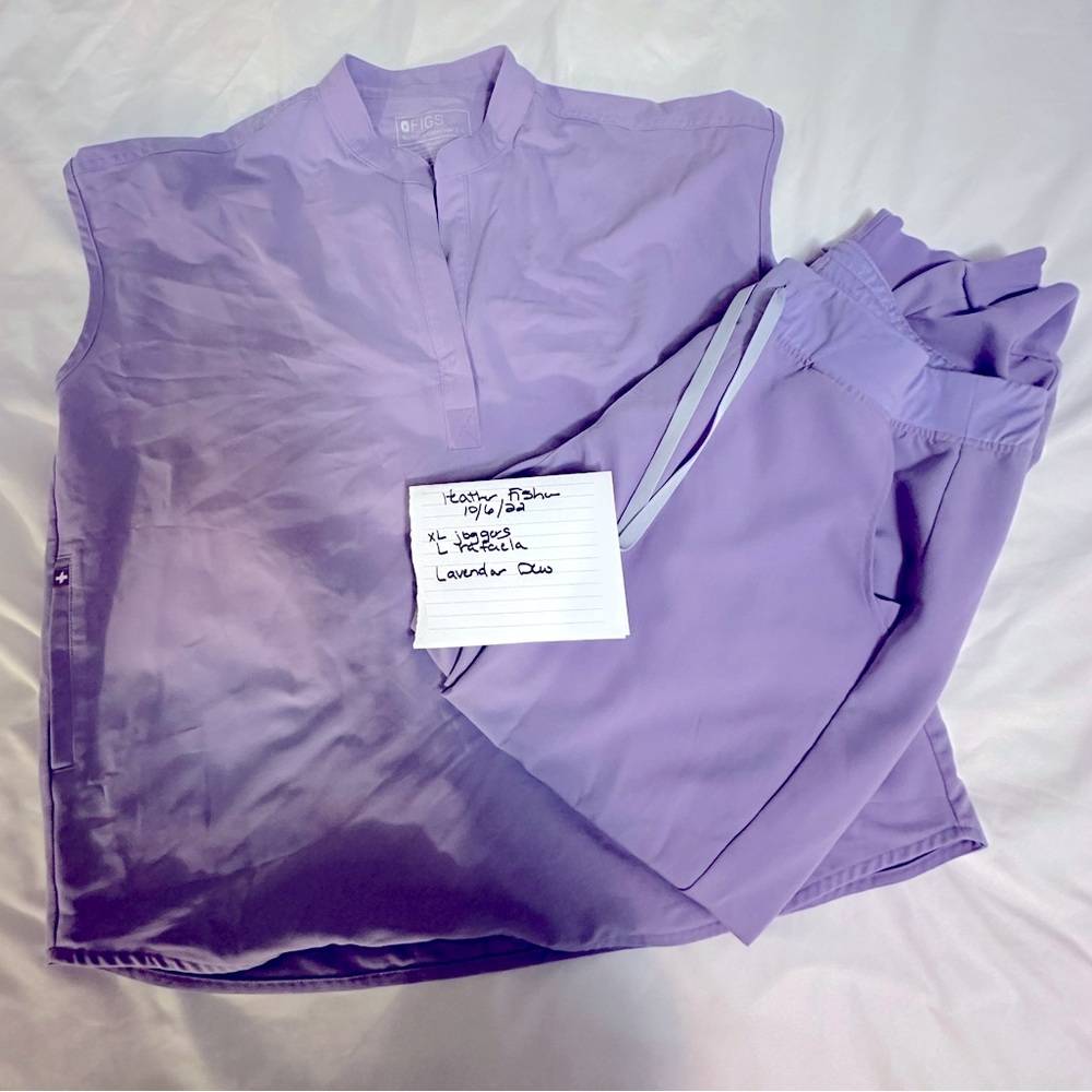Figs Scrubs L/ XL